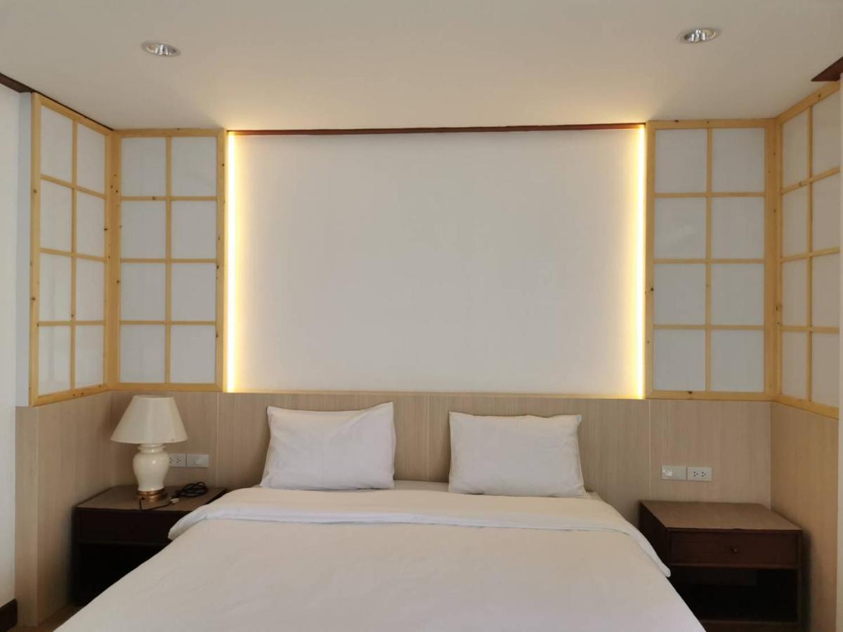 BaanBusarin Hotel Hua Hin Bagian luar foto