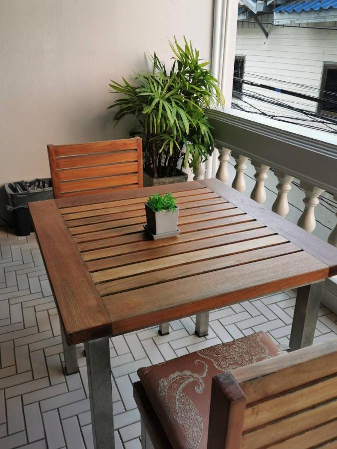 BaanBusarin Hotel Hua Hin Bagian luar foto