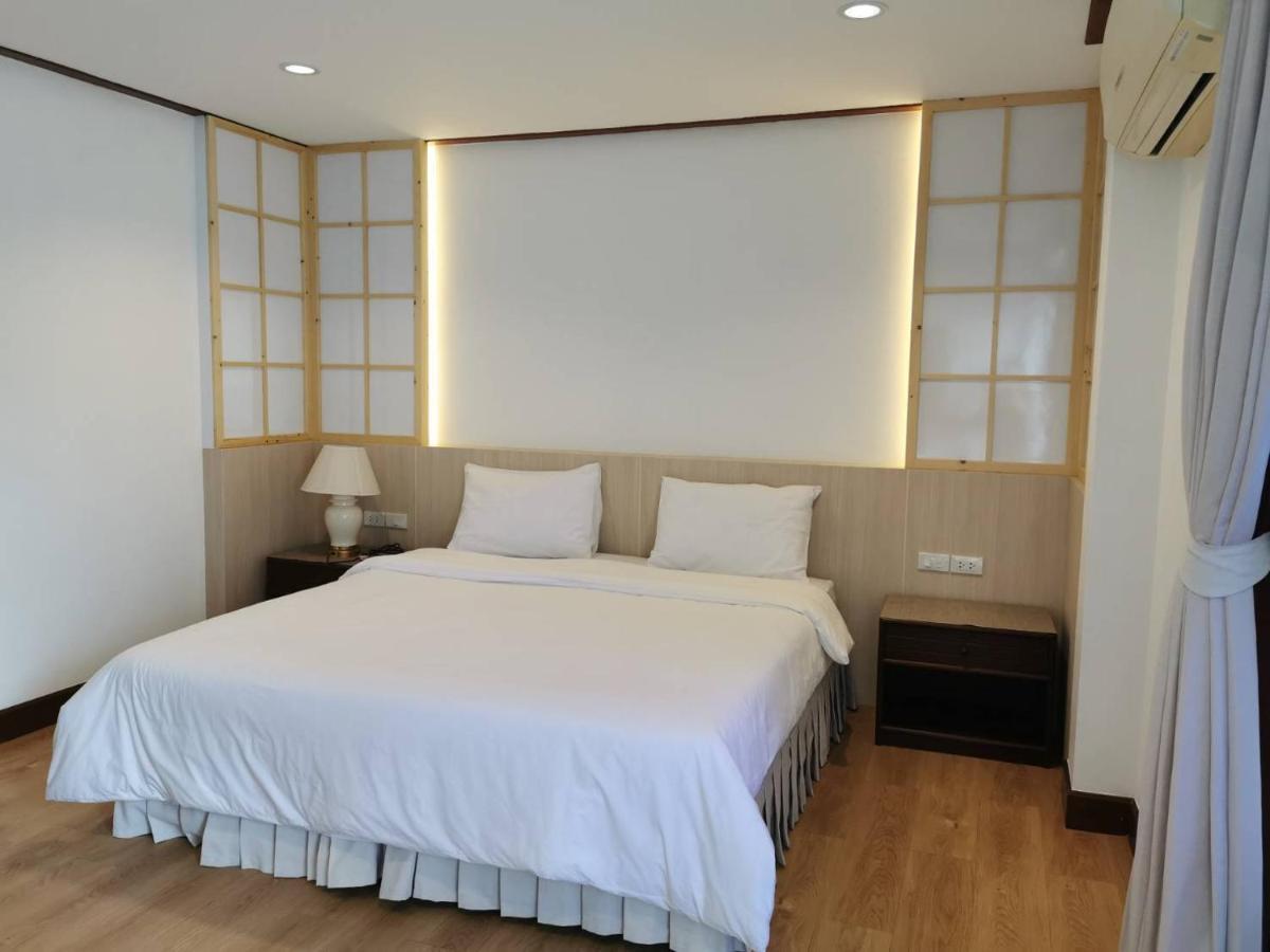 BaanBusarin Hotel Hua Hin Bagian luar foto