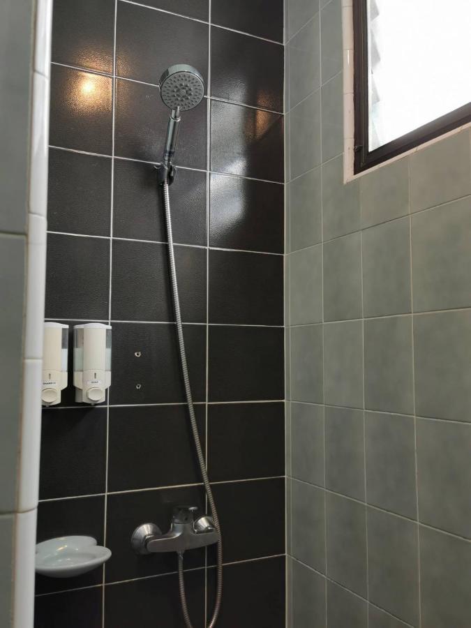 BaanBusarin Hotel Hua Hin Bagian luar foto